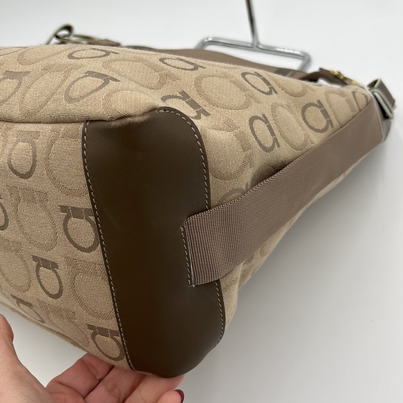 Authentic Salvatore Ferragamo Brown Canvas Shoulder Bag - Picture 13 of 17